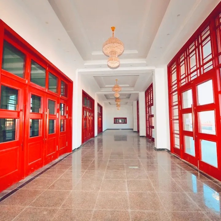 63e2064605012.jpg 5.jpg