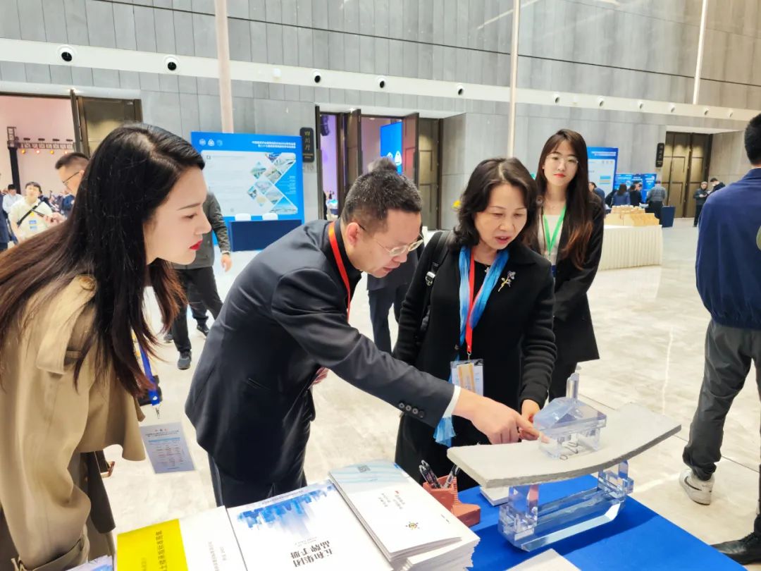 643e4a9bd0f93.jpg 640_wx_fmt=jpeg&wxfrom=5&wx_lazy=1&wx_co=1 (3).jpg